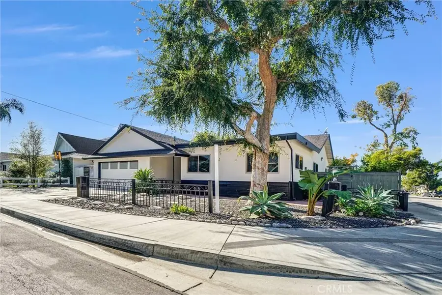 3157 Cork, Costa Mesa, CA 92626 - Image #2