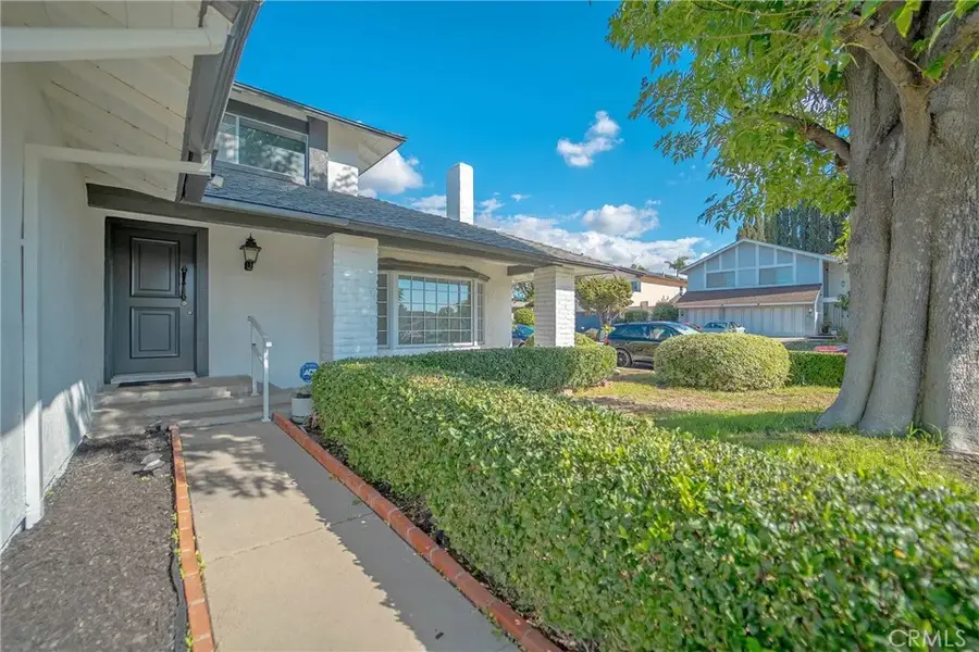 25401 Helena Circle, Mission Viejo, CA 92691 - Image #2