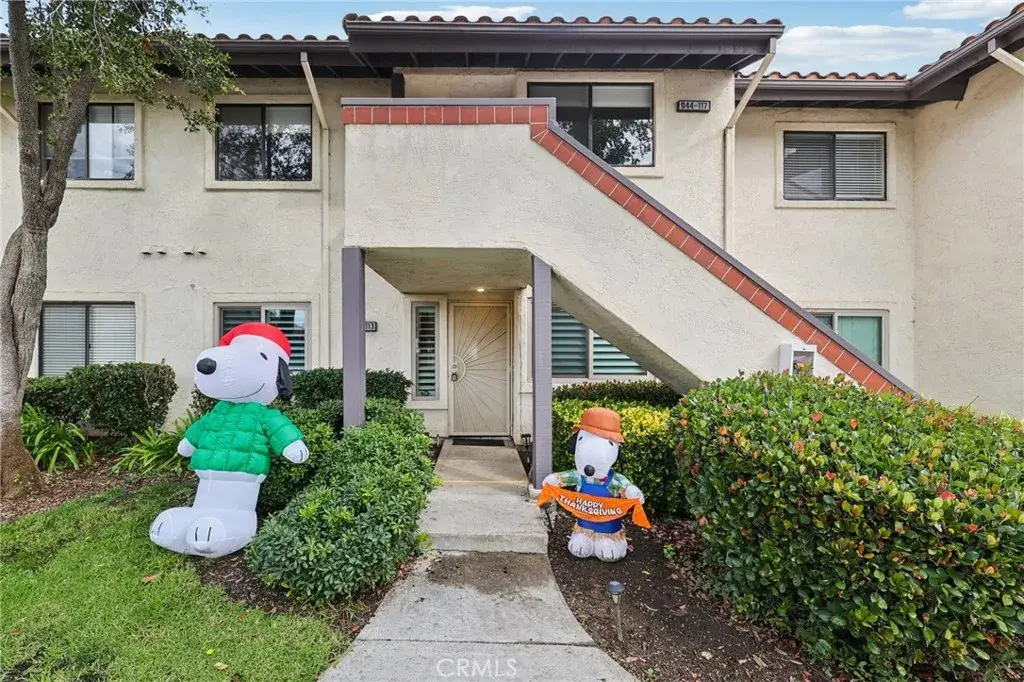 944 Lupine Hills, Vista, CA 92081 - Image #1