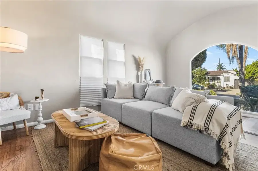 2056 W 70th, Los Angeles, CA 90047 - Image #3