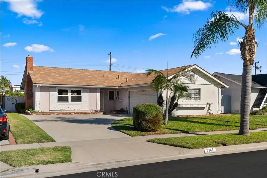 8342 Fontainbleau Way, Cypress, CA 90630 - Image #2