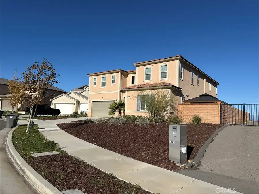 2611 Sierra Bella, Corona, CA 92882 - #2