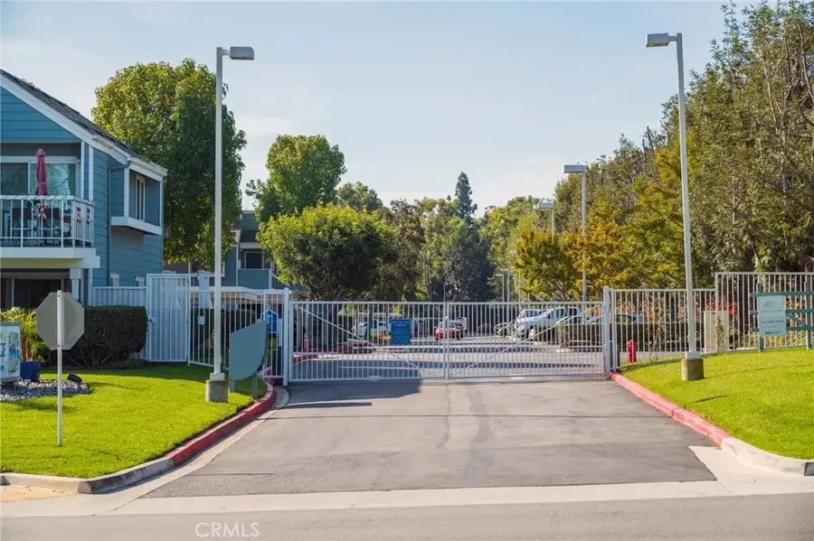 6020 Bixby Village #63, Long Beach, CA 90803 - Image #2