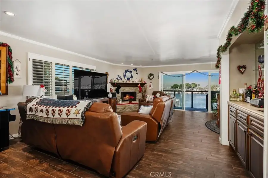 16255 Pacific Circle #204, Huntington Beach, CA 92649 - Image #3