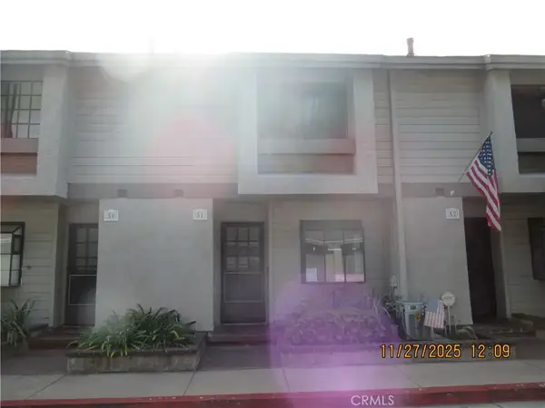 2220 E Chapman #51, Fullerton, CA 92831