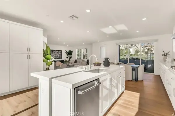 214 Tank, Irvine, CA 92618