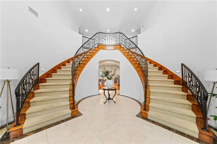 1621 Bryan, Tustin, CA 92780 - Image #3