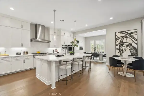 370 Sawbuck, Irvine, CA 92618