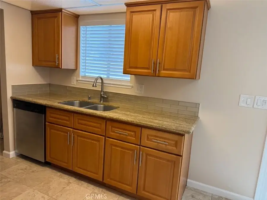 1115 Clark Street, Riverside, CA 92501 - Image #3