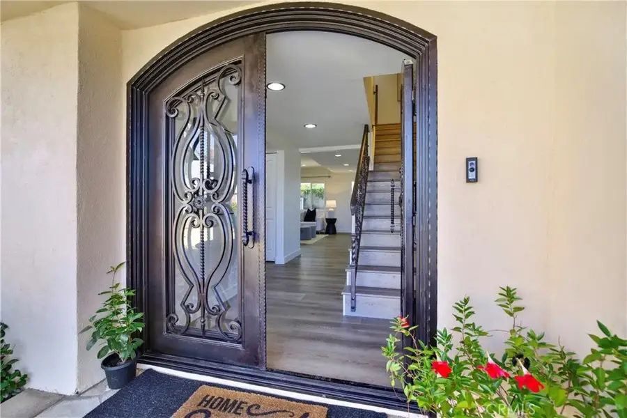 449 S Wellington, Orange, CA 92869 - Image #3