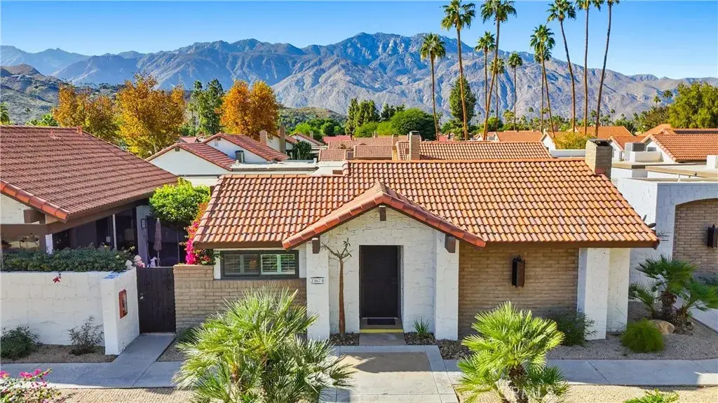 2367 S Gene Autry #B, Palm Springs, CA 92264 - #1