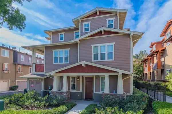 10 Flyers, Tustin, CA 92782