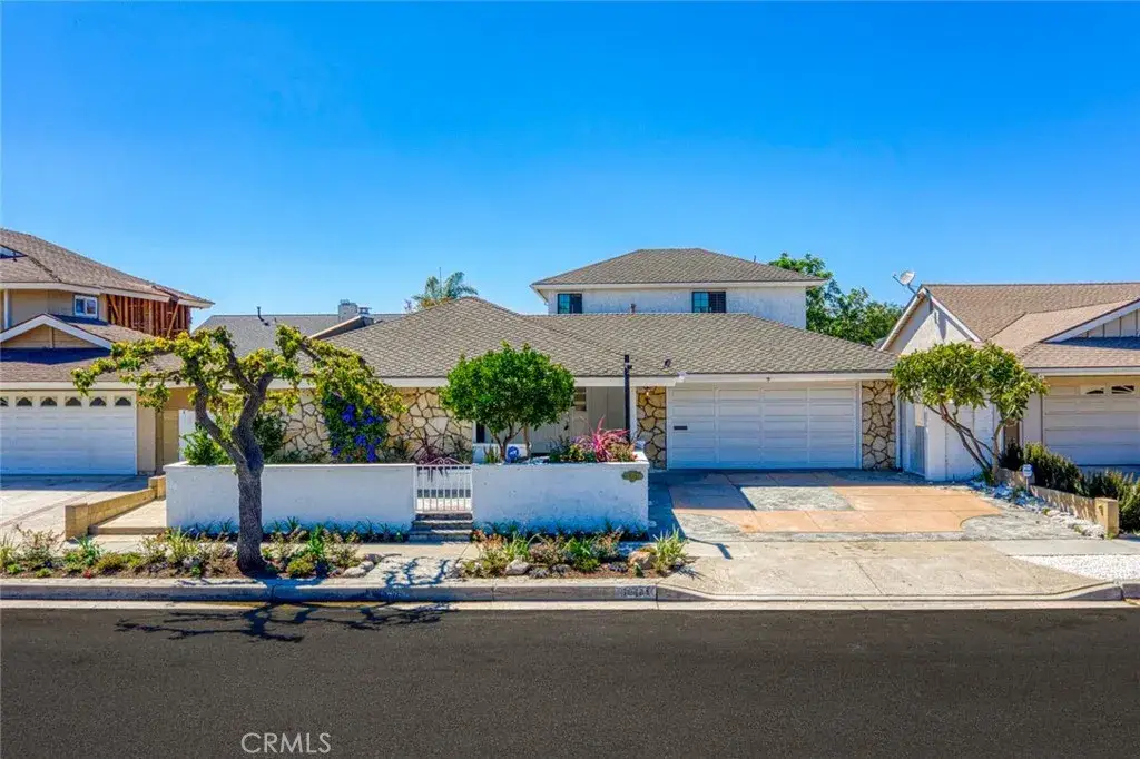 16401 Serenade Lane, Huntington Beach, CA 92647 - Image #1
