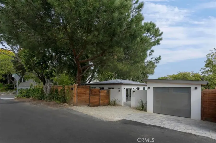 209 Barranca, Santa Barbara, CA 93109 - Image #2