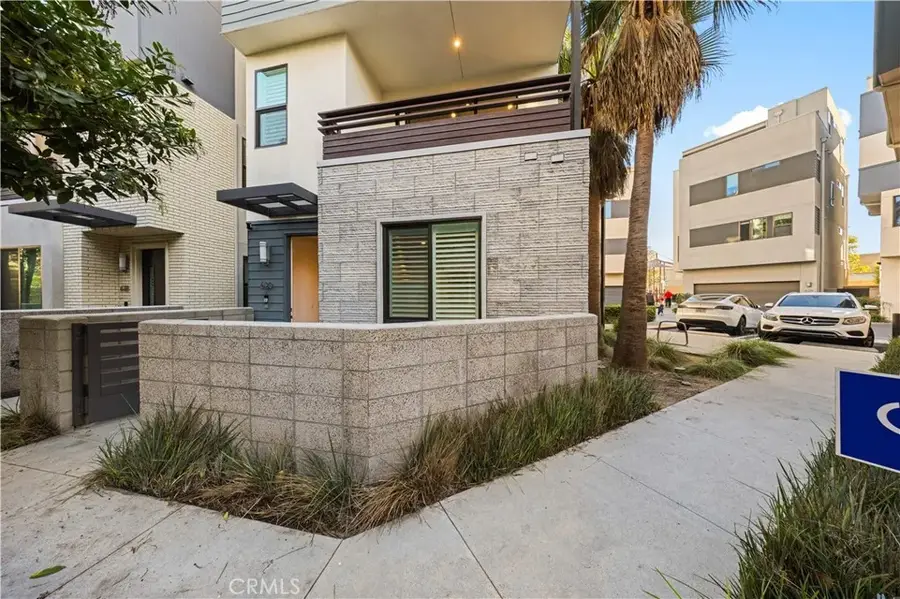 620 Cardiff Reef, Costa Mesa, CA 92627 - Image #3