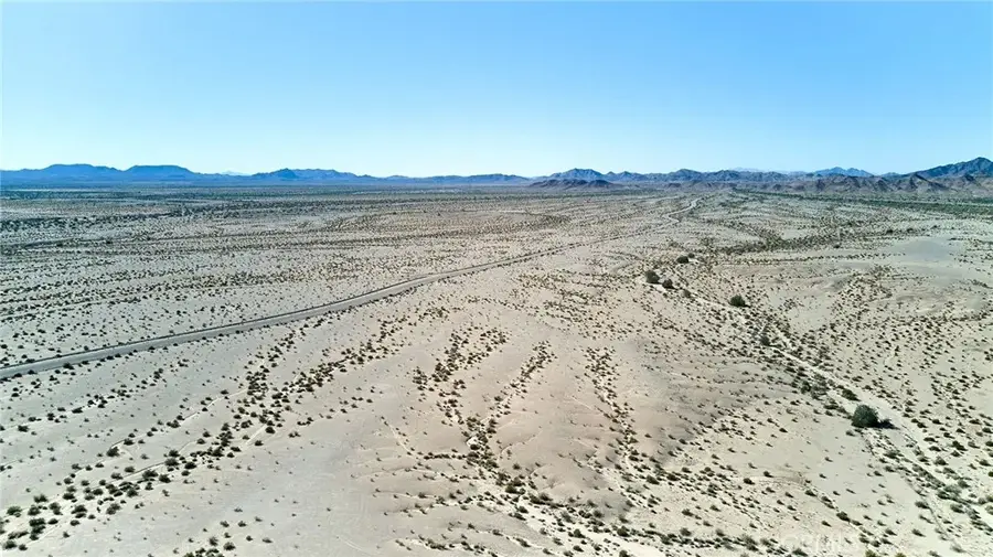 5 Bradshaw, Blythe, CA 92225 - Image #3