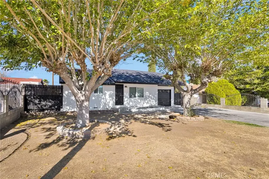16774 Joshua, Victorville, CA 92395 - Image #2