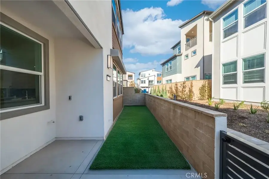 322 Proctor, Irvine, CA 92618 - Image #3