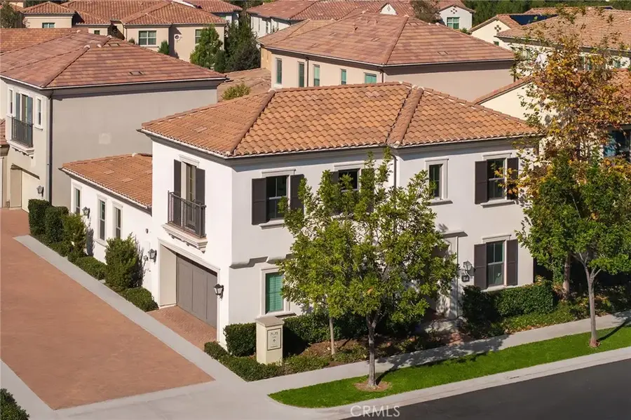 67 Runner, Irvine, CA 92620 - Image #2