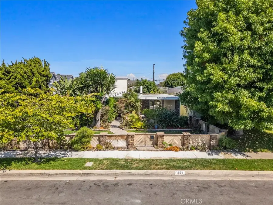 1824 Park Street, Huntington Beach, CA 92648 - Image #3