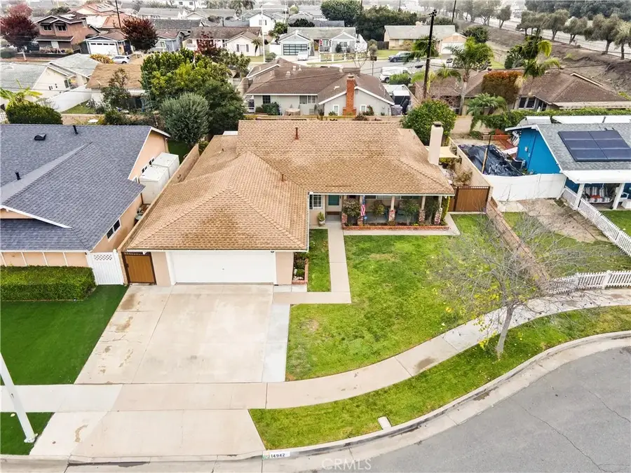 14942 Quill Circle, Huntington Beach, CA 92647 - Image #2