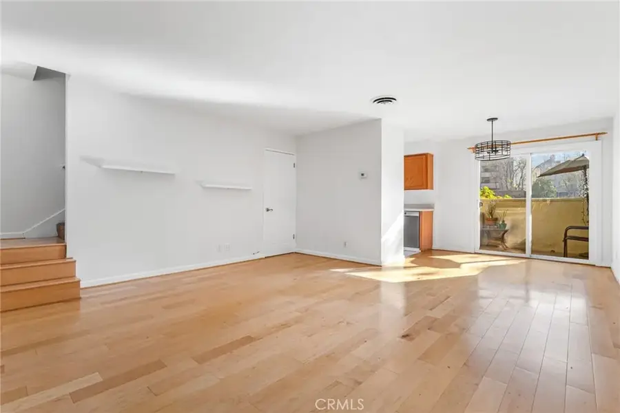 11138 Aqua Vista #43, Studio City, CA 91602 - Image #2