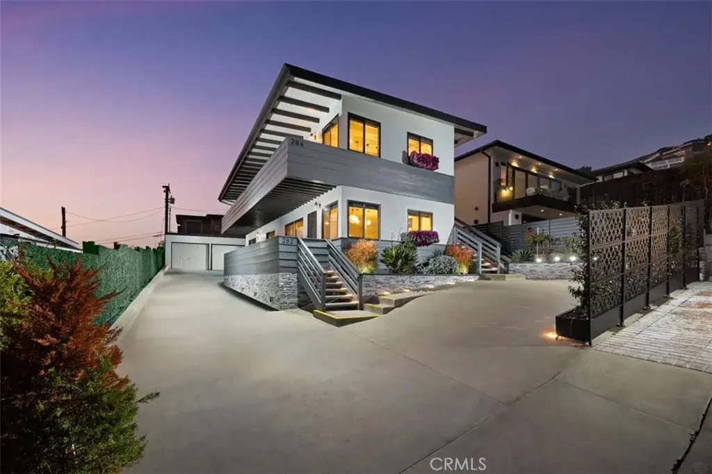 284 Chiquita, Laguna Beach, CA 92651 - Image #1