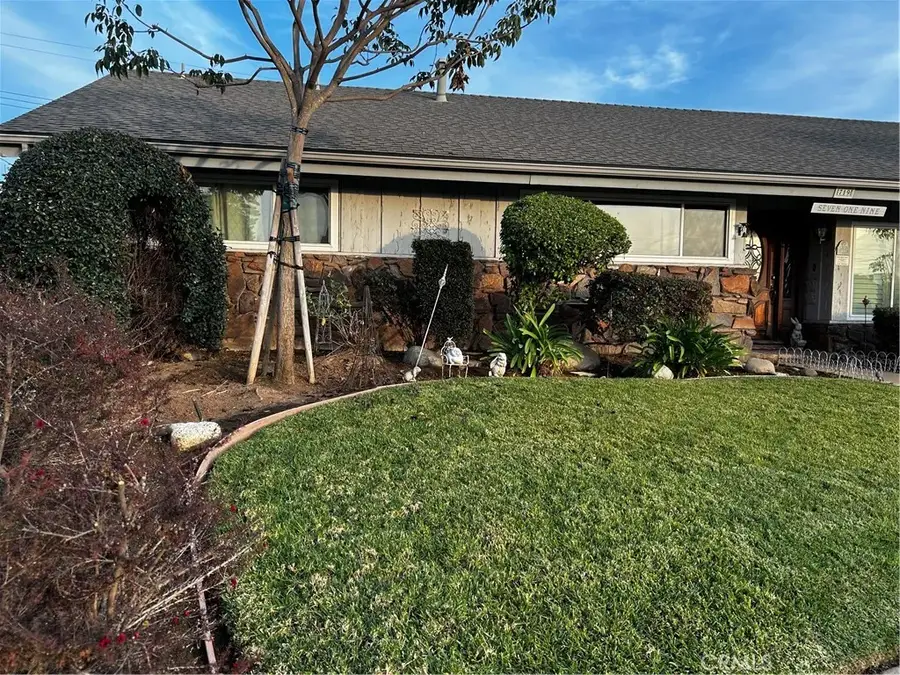 719 S Rosalind, Orange, CA 92869 - Image #2