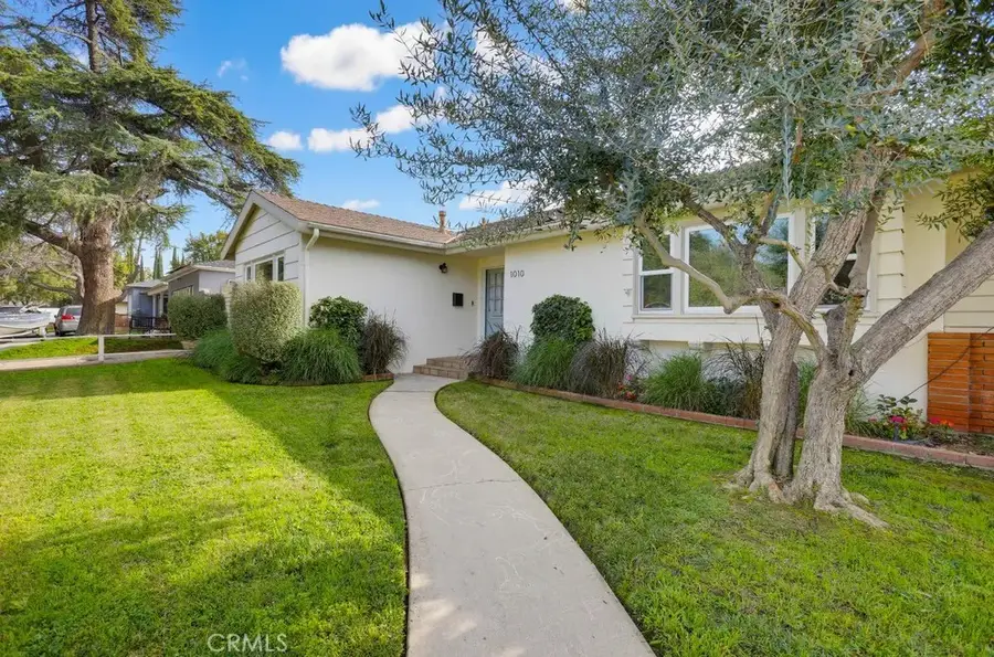 1010 W 21st Street, Santa Ana, CA 92706 - Image #3