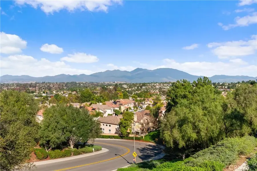 8 Rimani Drive, Mission Viejo, CA 92692 - Image #2