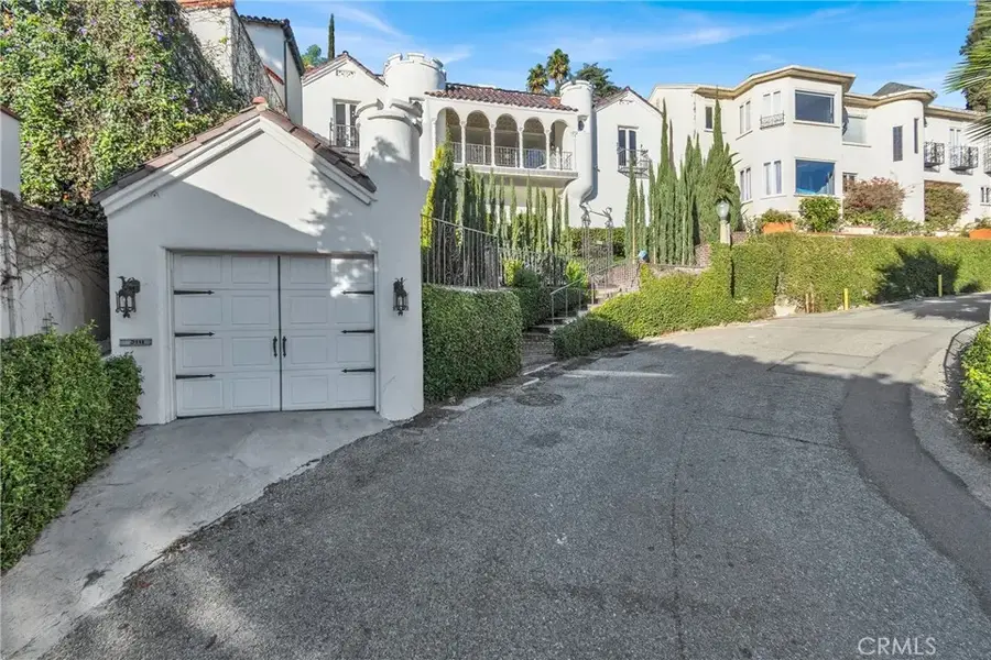 2111 Rockledge, Los Angeles, CA 90068 - Image #3