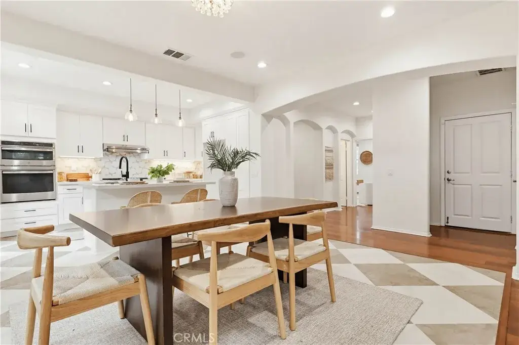 9022 S Calvin Way, Inglewood, CA 90305 - Image #1