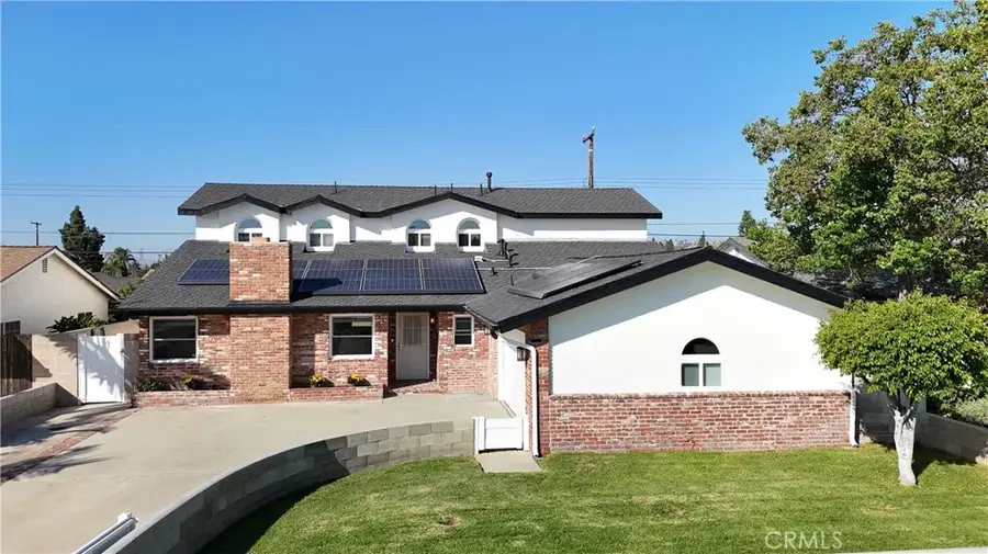 2331 E Adams, Orange, CA 92867 - Image #2