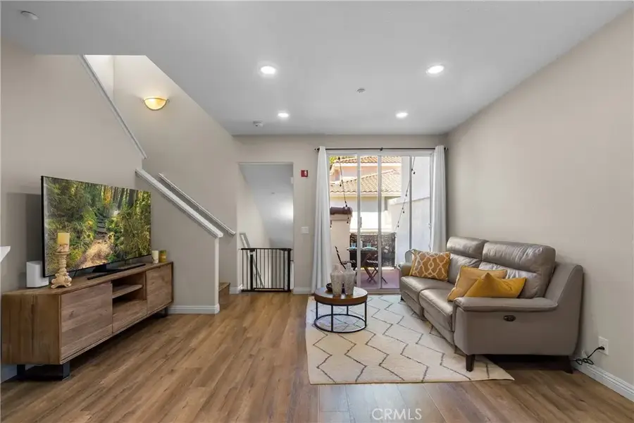 311 Falcon Creek, Irvine, CA 92618 - Image #2