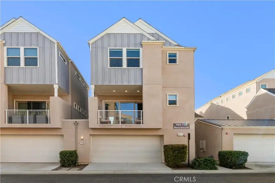 779 Benchmark, Irvine, CA 92618 - Image #2