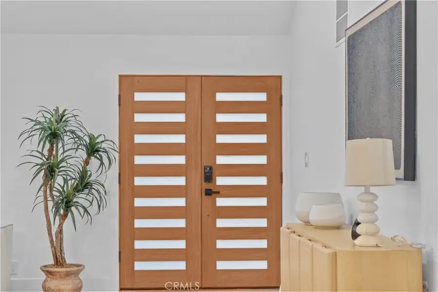 100 S Saddleback, Anaheim, CA 92808 - Image #3