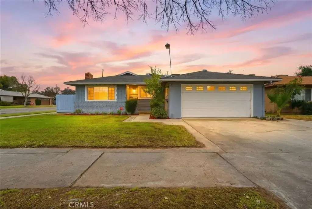 2826 E Hampton Way, Fresno, CA 93726 - Image #1