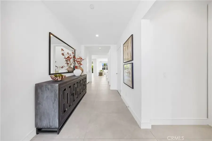 106 Albero, Irvine, CA 92602 - #3