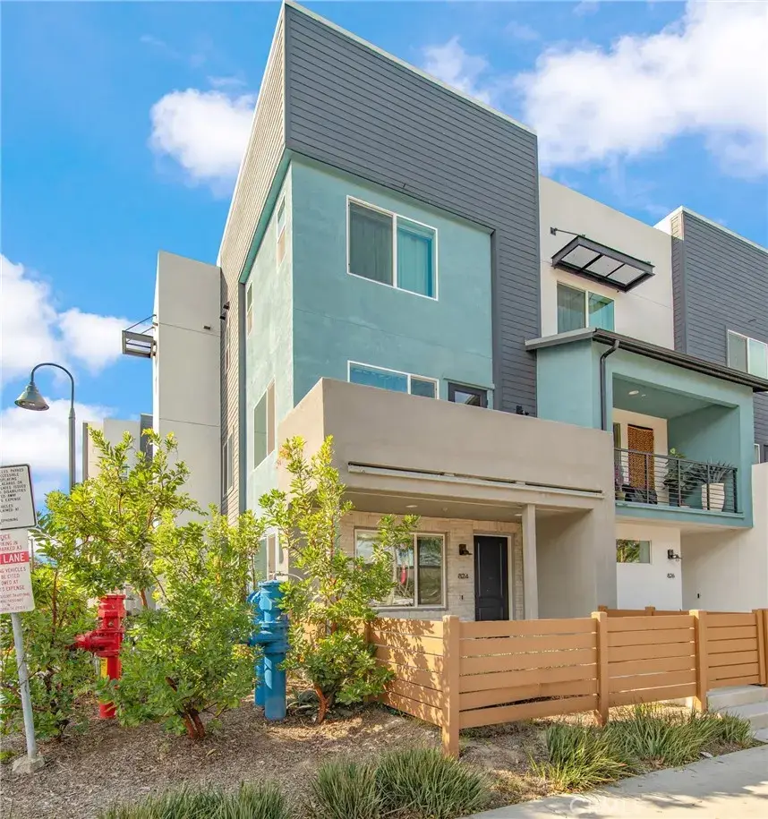824 S Harbor Blvd, Santa Ana, CA 92704 - #2