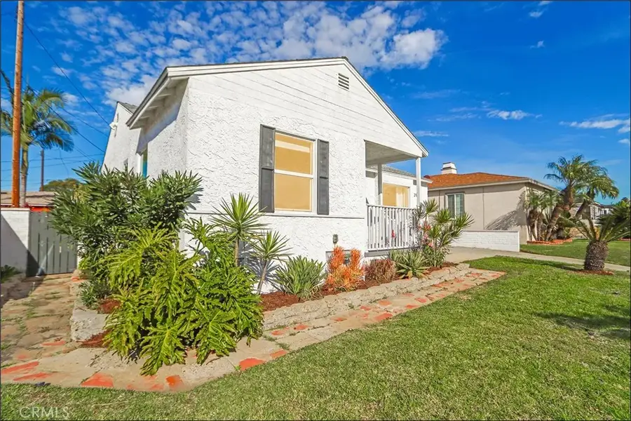 2153 W 111th, Los Angeles, CA 90047 - #3