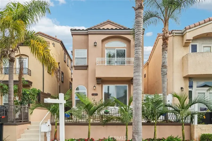 526 12th, Huntington Beach, CA 92648 - Image #2