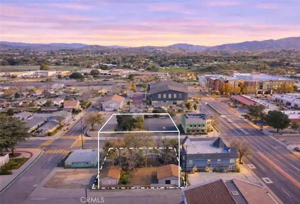 24513 Walnut, Newhall, CA 91321