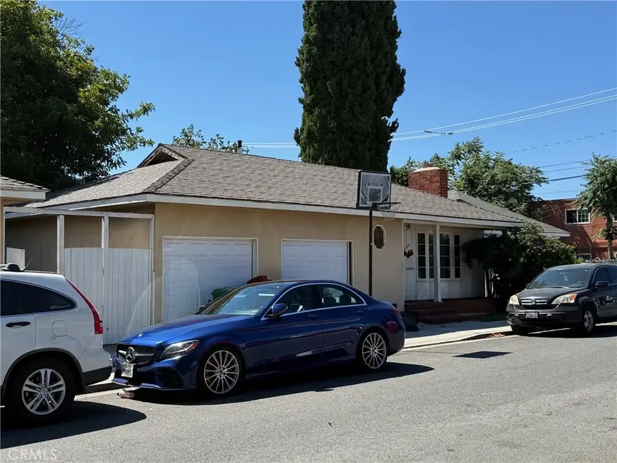 5355 Pine Avenue, Long Beach, CA 90805 - Image #2