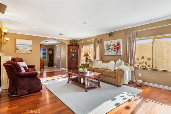 1421 Glengrove, Corona, CA 92882