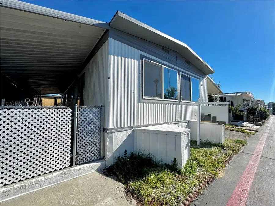 1455 S State #111, Hemet, CA 92543 - #2