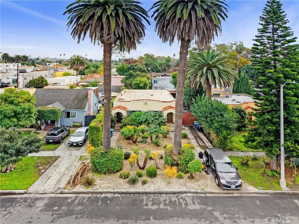 2428 S Dunsmuir, Los Angeles, CA 90016 - Image #1