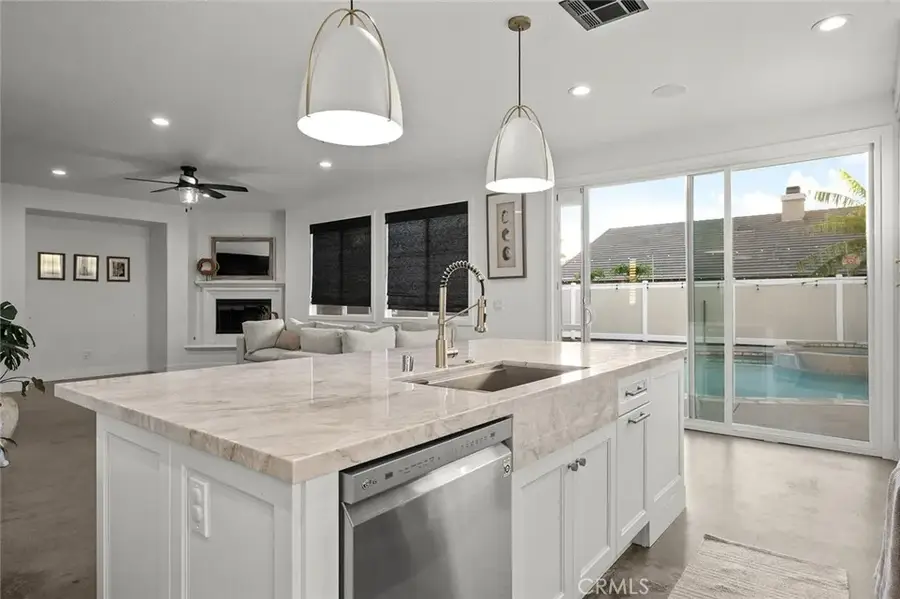 6945 Cedar Creek Road, Eastvale, CA 92880 - Image #3