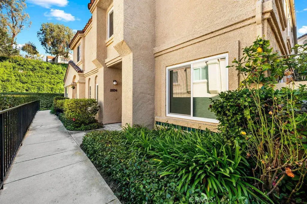 21174 Gladiolos, Lake Forest, CA 92630 - Image #1