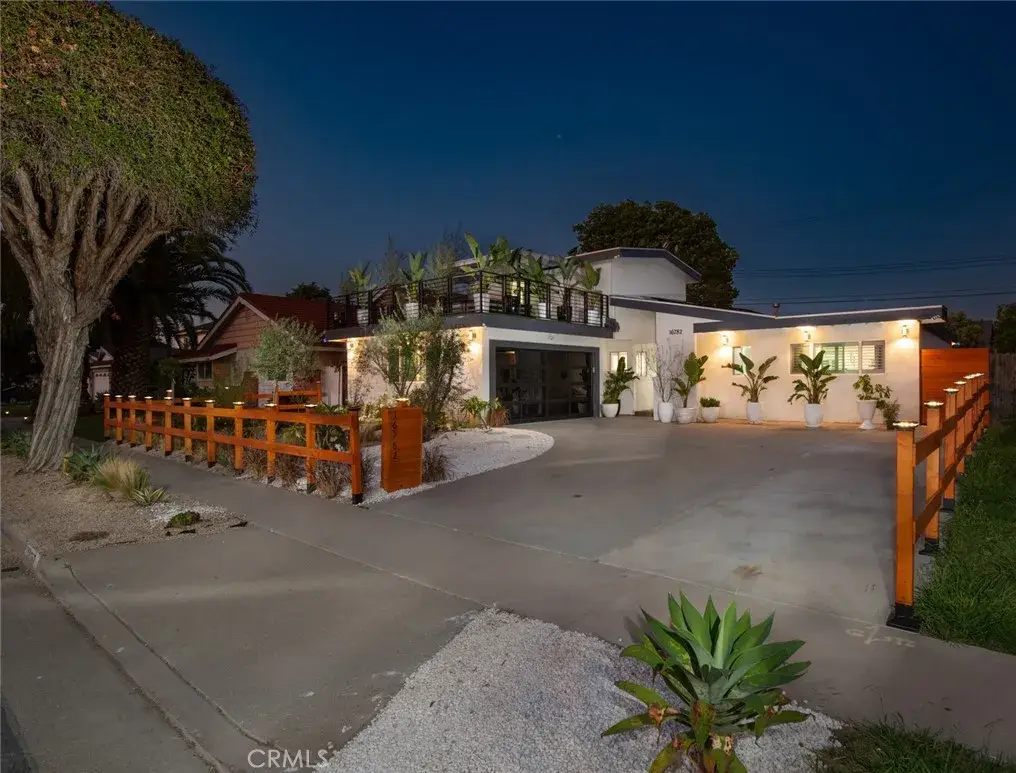 16782 Heritage, Huntington Beach, CA 92647 - Image #1