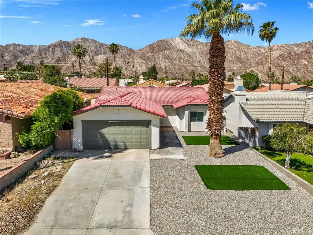 53475 Avenida Bermudas, La Quinta, CA 92253 - #1